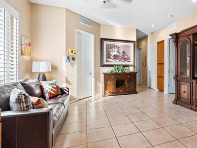 Cozy interior common area with a couch and decorations