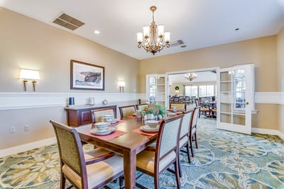 Well-set dining area with elegant decor