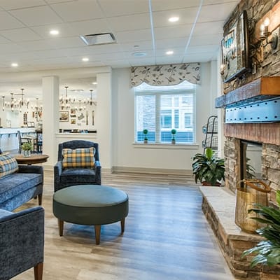 Bright and inviting common area with comfortable seating