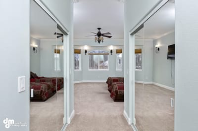 Spacious private resident room with twin beds