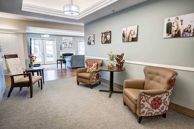 A cozy common area with seating and decorations