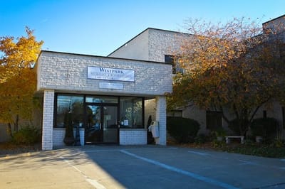 Front entrance of Westpark Healthcare Campus Center