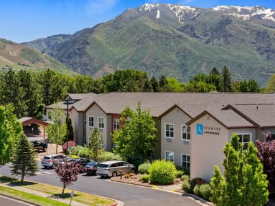 Aerial view of Avamere at Mountain Ridge with mountains in the background