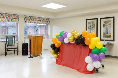 Decorated space for a celebration with balloons