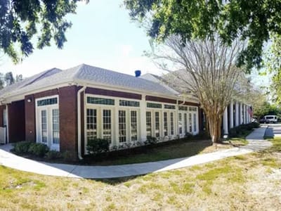 Exterior view of Dauphin Way Senior Living facility