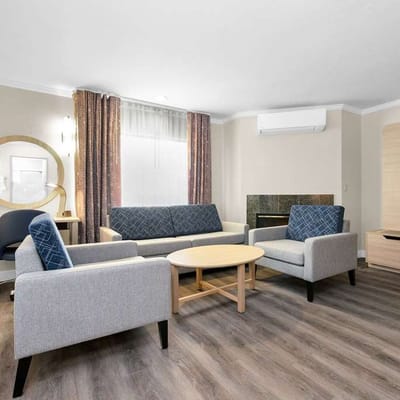 Cozy common area with comfortable seating