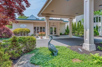 Entrance of Solstice Senior Living at Guilford with landscaping
