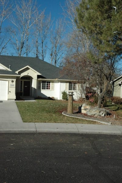 Exterior view of an assisted living home