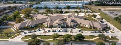 Aerial view of the Sedona Trace Health & Wellness facility