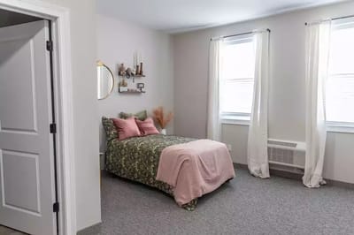 Cozy interior room with a bed and decor