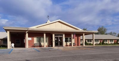 Exterior view of Jefferson City Manor facility