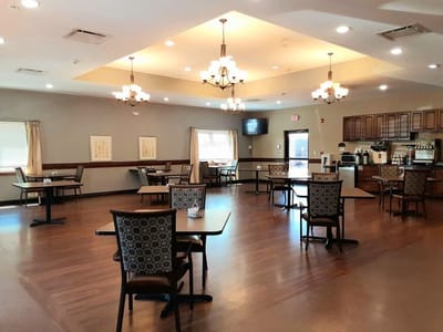 Dining room with tables and chairs
