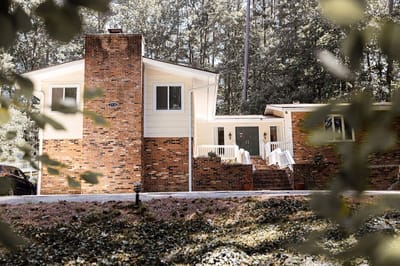 Exterior view of LiveWell @ Vintage Gardens facility