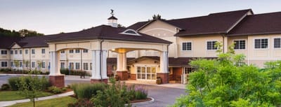 Exterior view of Meadow Brook Senior Living facility