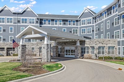 Exterior view of Alto Overland Park facility entrance