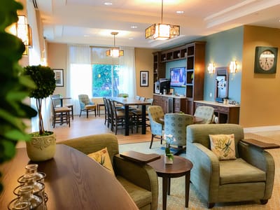 A cozy common area in a senior living facility