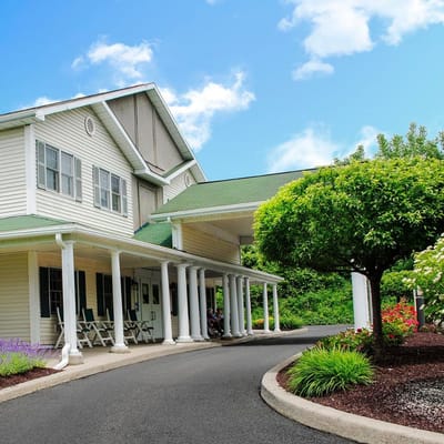 Exterior view of Peregrine Senior Living building