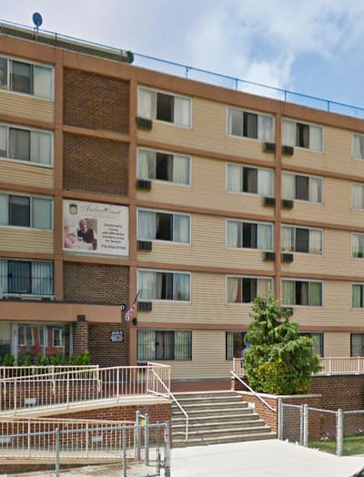 Exterior view of Amber Court of Elizabeth building