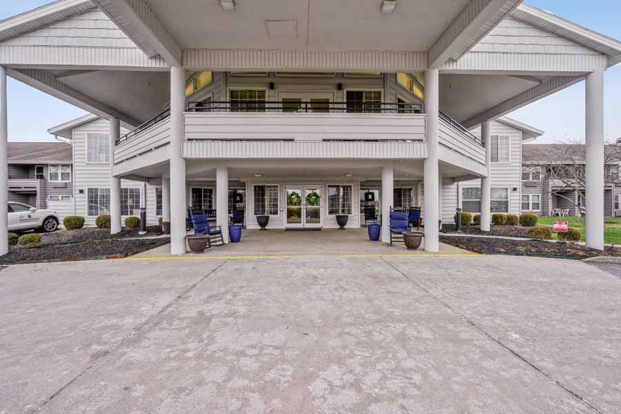 Front entrance of Ashwood Place assisted living facility