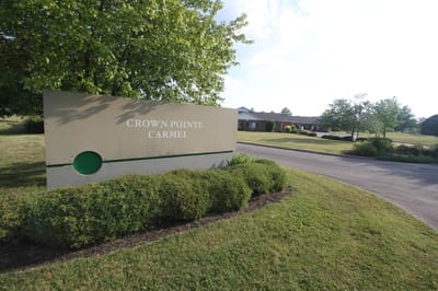 Sign for CrownPointe of Carmel near the entrance