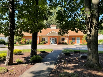 Exterior view of the Hope Alzheimer’s Center building