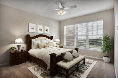 Bright, well-furnished private resident bedroom