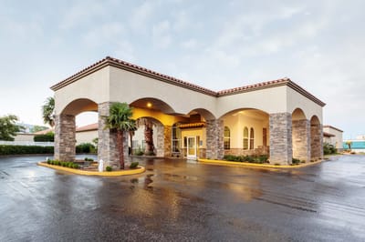 Exterior view of Red Cliffs Health and Rehab facility