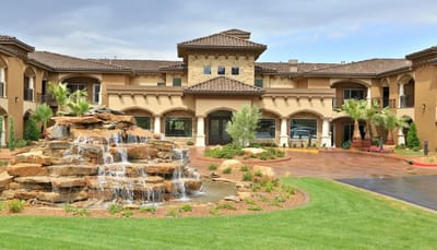 Exterior view of The Retreat at SunRiver St George with landscaping
