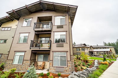 Exterior view of Fieldstone Memory Care Olympia building