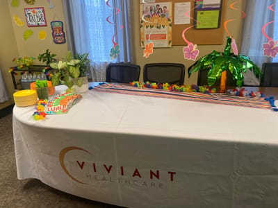 Decorated table for a celebration with vibrant colors