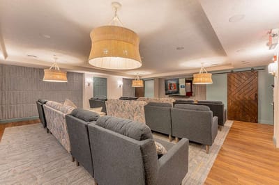 Cozy common area with comfortable seating