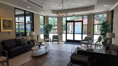 Bright and welcoming lounge area in the facility