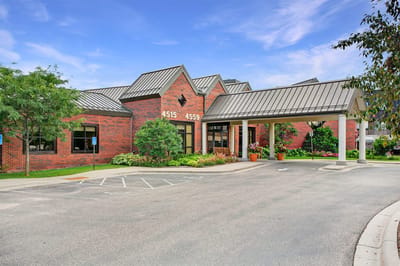 Exterior view of Fairway Knoll assisted living facility