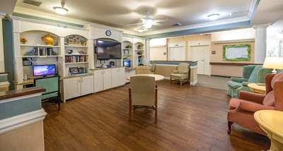 Cozy common area with comfortable seating