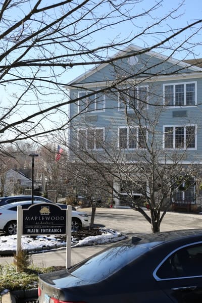 Main entrance of Maplewood at Danbury facility