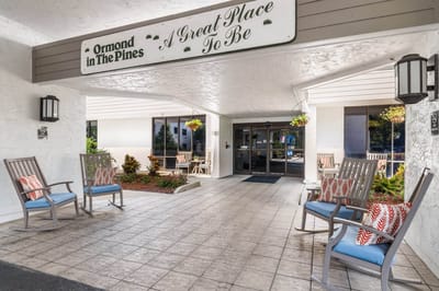 Entrance of Ormond In The Pines with seating area