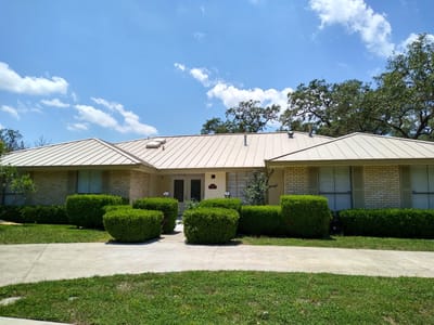 Exterior view of the Red Oak Memory Care facility