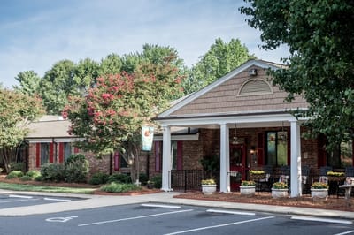 Exterior view of White Oak Manor Charlotte