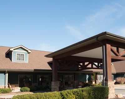 Exterior view of Autumn Care of Fayetteville entrance