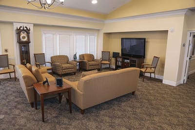 Bright and cozy common area with comfortable seating