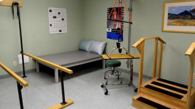 Rehabilitation exercise room with equipment