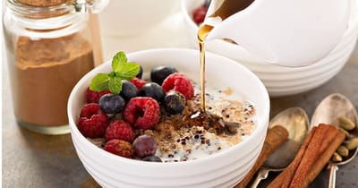 Heartis Longview Assisted Living, memory care in Longview, TX — Bowl of oatmeal topped with berries and honey