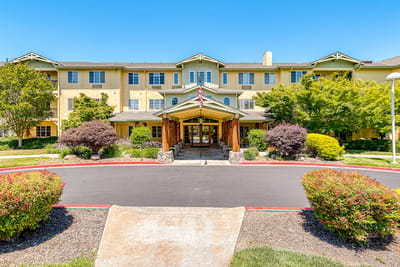 Front entrance of Solstice Senior Living at Santa Rosa