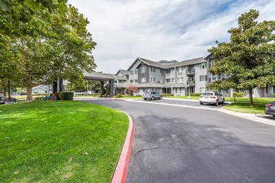 Exterior view of Solstice Senior Living at Clovis