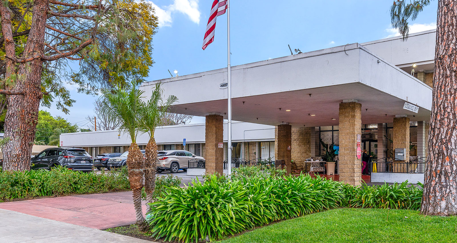 Exterior view of Park Avenue Healthcare and Wellness Centre