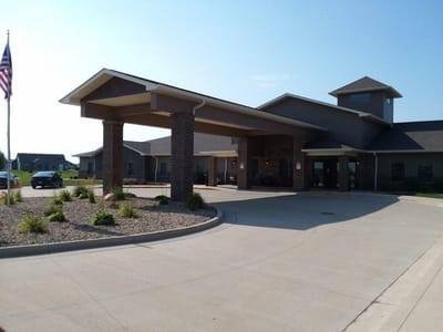 Exterior view of Carriage Crossing Senior Living building