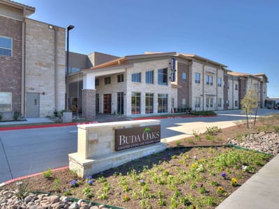 Exterior view of Buda Oaks assisted living facility