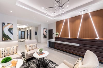 Bright and welcoming lobby area at Avidor Evanston