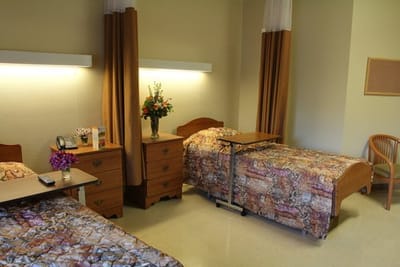 A shared living room in an assisted living facility