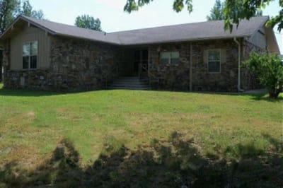 Exterior view of the Pathfinder, Inc. Bamburg Complex